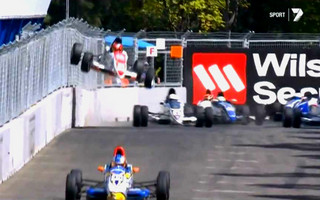 Το «ιπτάμενο αγωνιστικό» της Formula Ford