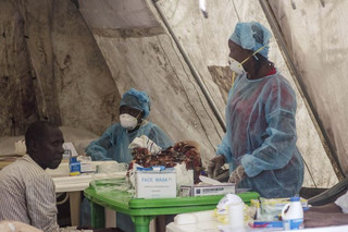 Άνδρας νοσηλεύεται σε απομόνωση στη Σενεγάλη υπό το φόβο του έμπολα