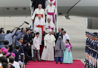 Πενθήμερη επίσκεψη Πάπα στη Σεούλ