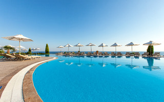 Ελληνικό ξενοδοχείο στα κορυφαία 25 all-inclusive θέρετρα