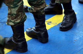 Δεύτερη προκήρυξη για θέσεις Οπλιτών Βραχείας Ανακατάταξης για ΟΥΚ  και Πολεμικό Ναυτικό