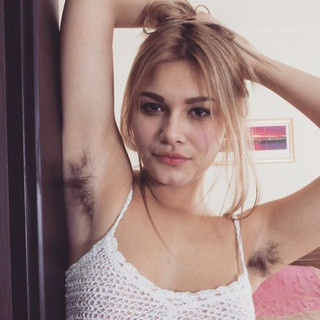 hairy_female_armpits_are_the_latest_instagram_sensation_640_03