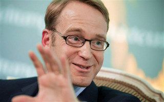 Απορρίπτει τον περιορισμό χρήσης μετρητών η Bundesbank
