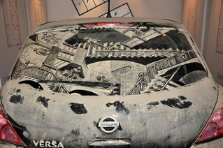 Scott-Wade-can-turn-your-dirty-car-into-art-009