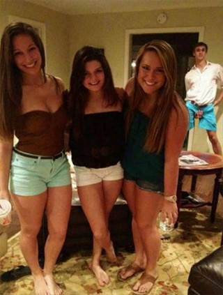 These-people-just-stole-the-spotlight-004