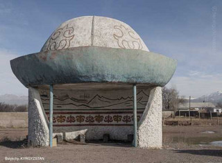 bus-stops-in-the-ussr-1