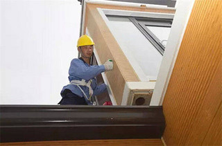 chinese_company_has_found_a_way_to_build_a_house_from_scratch_in_only_3_hours_640_07