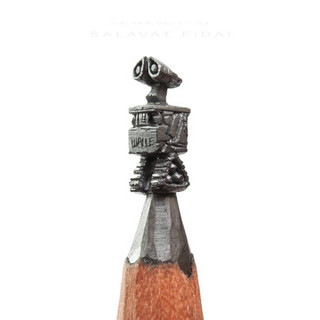amazing_tiny_lead_sculptures_carved_into_the_tips_of_pencils_640_06