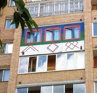 weird-balconies-15