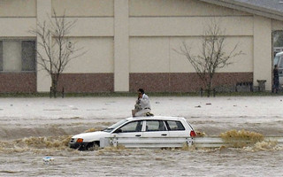 JAPANFLOODS1