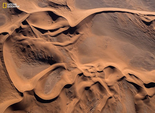 Αεροφωτογραφία της ερήμου Namib στη Namibia. Φωτογραφία: Stas Bartnikas Αεροφωτογραφία της ερήμου Namib στη Namibia. Φωτογραφία: Stas Bartnikas