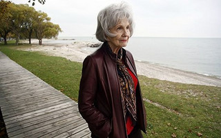 Alice Munro