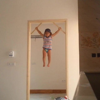 child_gymnast_01
