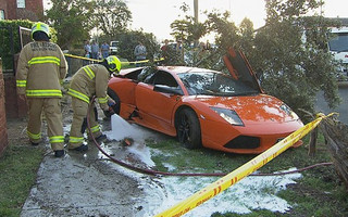 lambo2