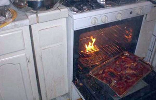 men-cooking-fails-1