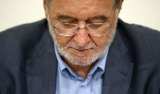 Greek former Energy Minister Panagiotis Lafazanis attends a news conference at the parliament in Athens, Greece, August 21, 2015. Rebels opposed to Greece's international bailout walked out of the leftist Syriza party on Friday, formalising a split after its leader Alexis Tsipras resigned as prime minister and paved the way for early elections. A deputy speaker of parliament announced the new party would be called Popular Unity and headed by Lafazanis, who was fired by Tsipras earlier this year for refusing to back the government. REUTERS/Stoyan Nenov