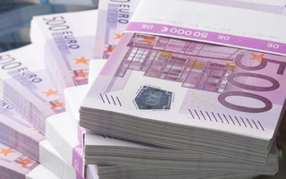 Τη Δευτέρα η εκταμίευση της υποδόσης των 7,7 δισ. ευρώ, πού θα πάνε τα λεφτά