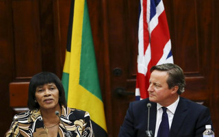 Βρετανός πρωθυπουργός για πρώτη φορά στην Καραϊβική μετά από 14 χρόνια