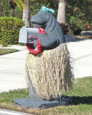creative-unique-awesome-mailboxes-10
