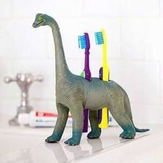 funny-unusual-Toothbrush-Holders-19