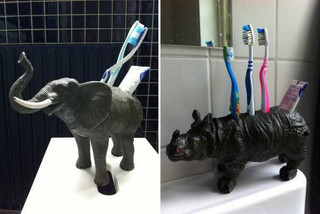 funny-unusual-Toothbrush-Holders-6