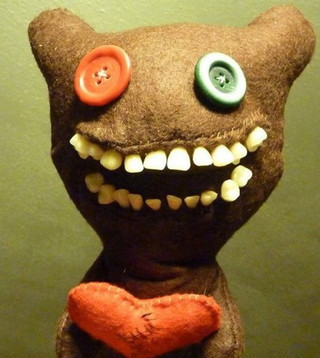 horrifying_toys_01