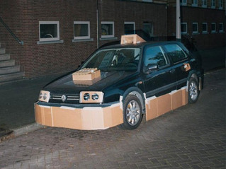 photographer-goes-around-and-pimps-random-cars-9-photos-1