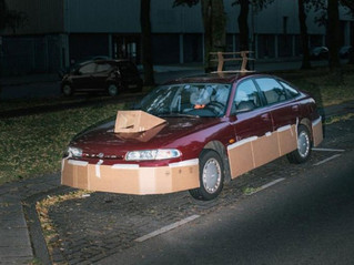 photographer-goes-around-and-pimps-random-cars-9-photos-7
