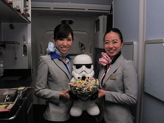 star-wars-themed-flights-are-a-thing-in-japan-photos-1
