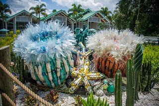 these-sculptures-are-made-entirely-from-beach-waste-photos-4