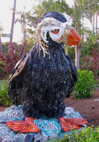 these-sculptures-are-made-entirely-from-beach-waste-photos-6