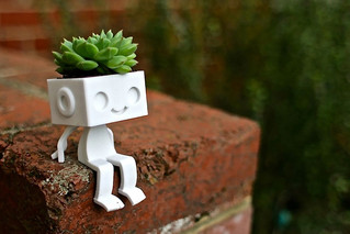 creative-flower-planters-23__880