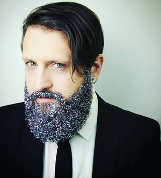 glitter-beard-trend-69__700