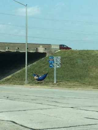 people-that-have-stopped-caring-and-started-living-26-photos-11