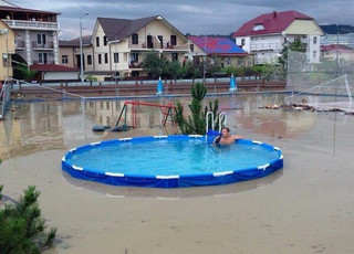 people-that-have-stopped-caring-and-started-living-26-photos-19