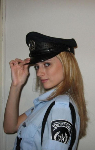 police_girls_16 police_girls_16