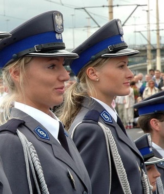 police_girls_20 police_girls_20