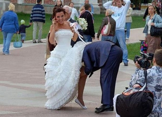 ridiculous-wedding-photos7