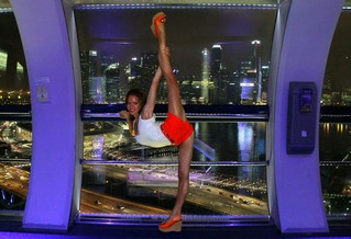 06-Flexible-Girls-12