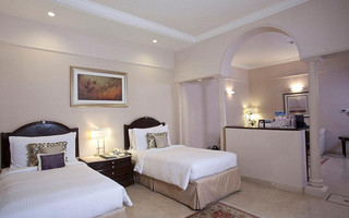 claridges6