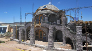 earthships_05