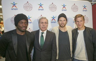 photo2