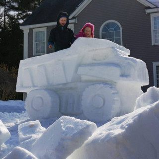 these_snow_sculptures_will_blow_your_mind_640_16