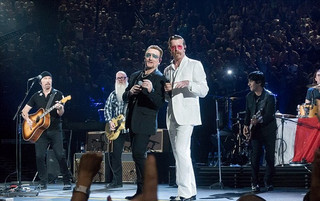 u202