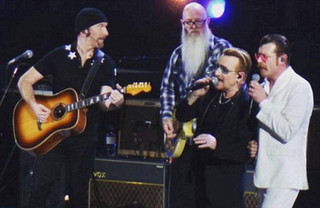 u206