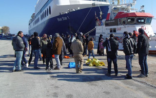 ΠΡΟΣΦΥΓΕΣ ΜΕΤΑΝΑΣΤΕΣ ΛΕΣΒΟΣ 4