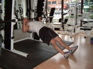 Funny-gym-moments-05