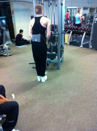 Funny-gym-moments-11