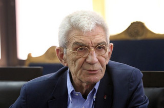 Μπουτάρης για σκουπίδια: Δεν υπάρχει περίπτωση να μην μπουν ιδιώτες