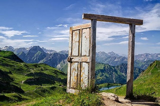 door16 door16